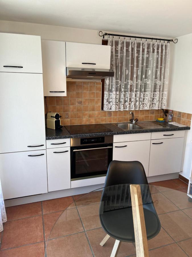 Green View Apartments Контра Экстерьер фото